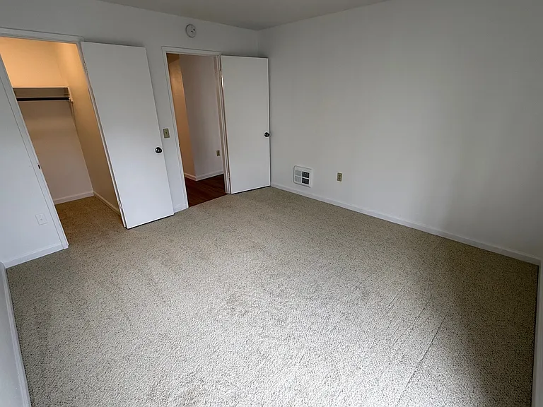 Trinity Terrace Apartments — Photo 15