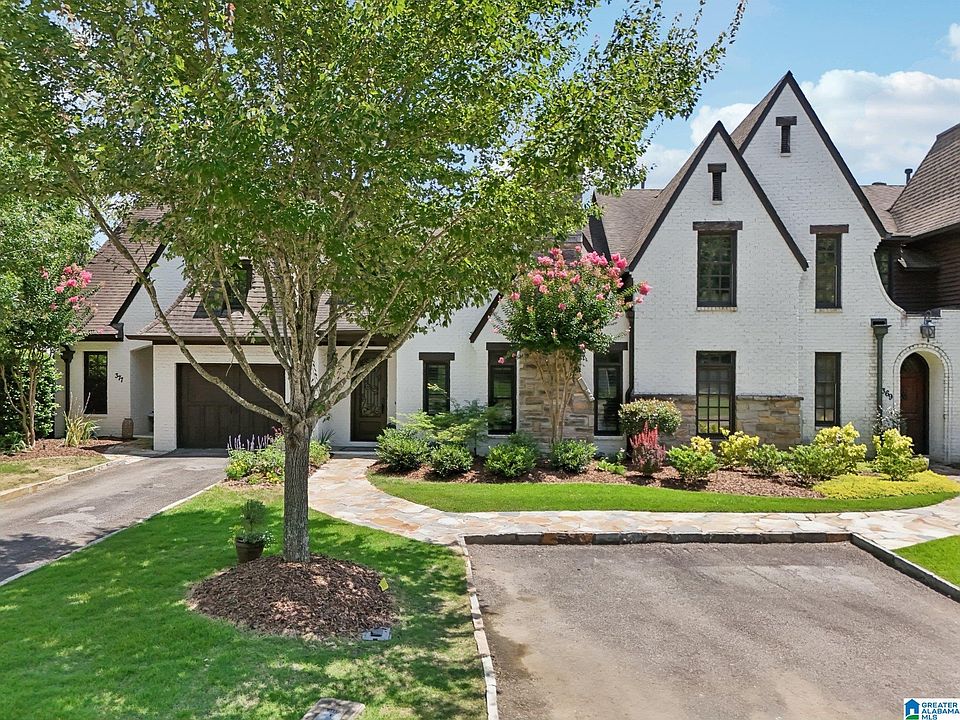 1st image of 373 Heritage Dr