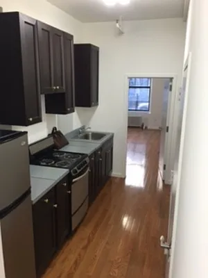 Rented by MQ Realty LLC | media 5