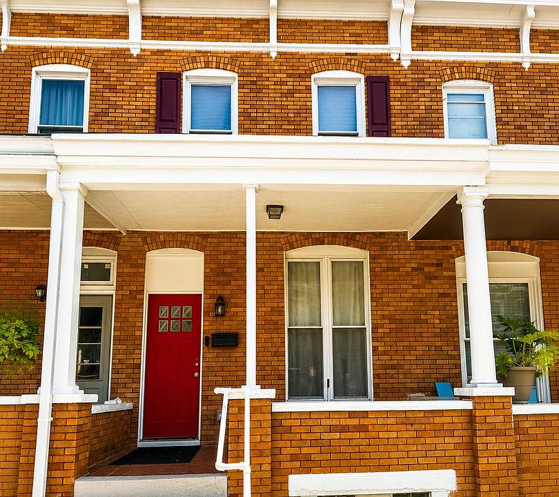 1st image of 1619 E 29th St