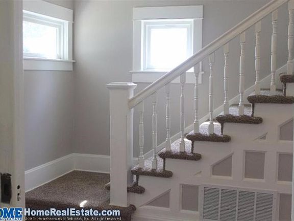 3rd image of 6444 Ballard Ave