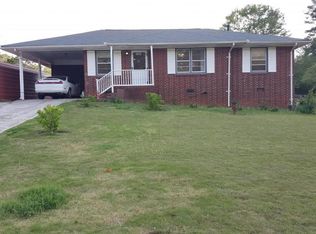 1283 Sanders Dr, Morrow, GA 30260