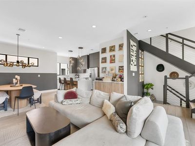 835 NE 17th Ter #9, Fort Lauderdale, FL, 33304