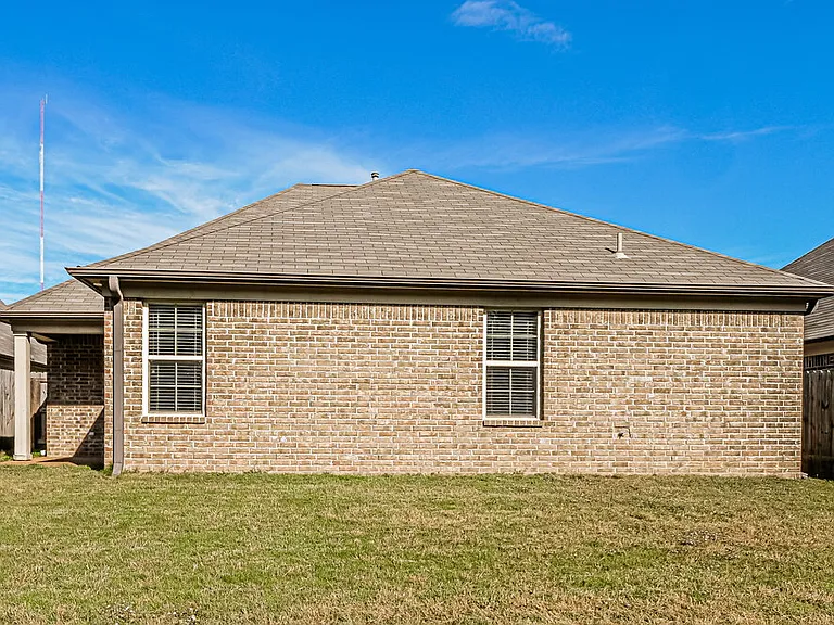 9439 Darren Cir S — Photo 15
