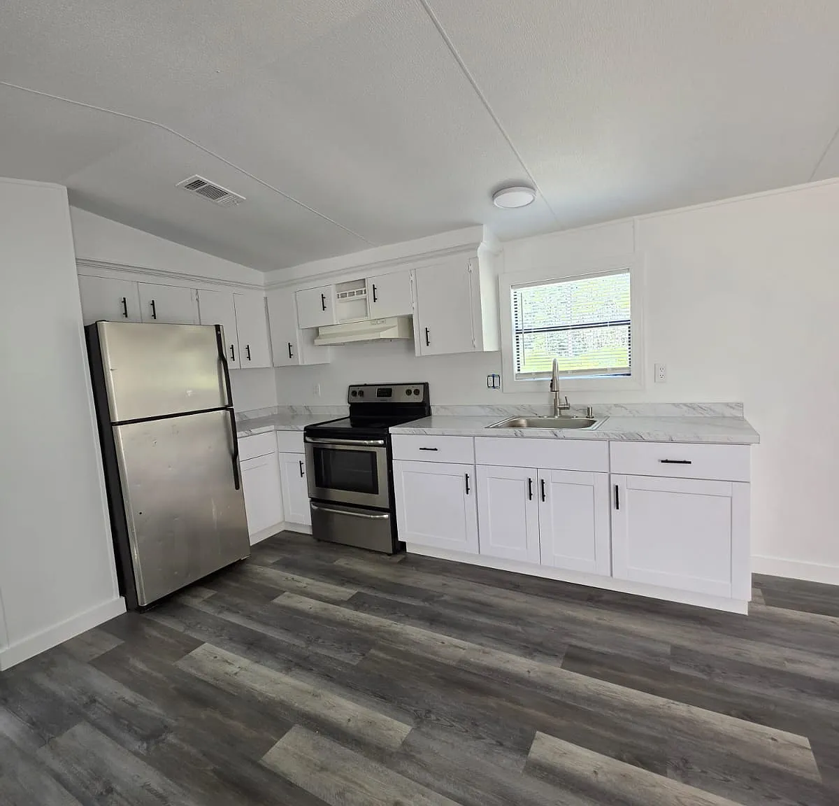 2 bed, $1,395 — Photo 4