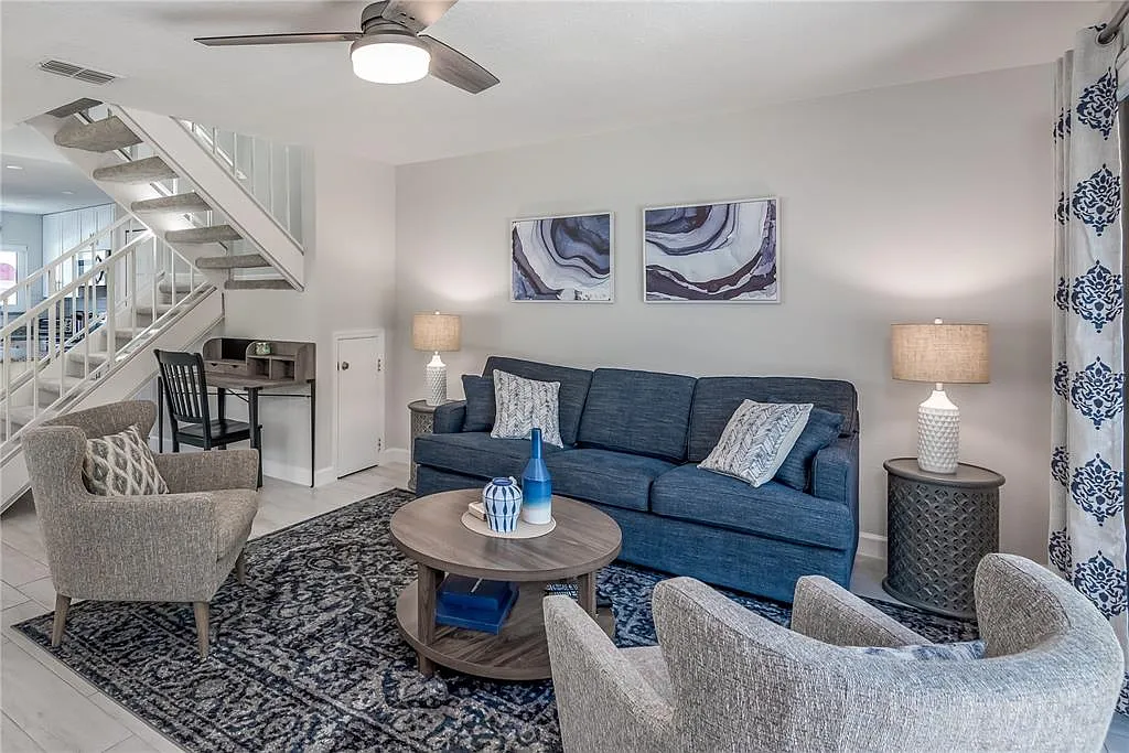 2 bed, 2.5 bath, 1160 sqft, $2,800 — Photo 2