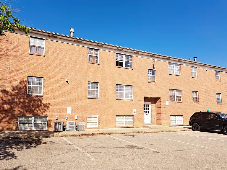 605 George St #107 — Photo 20