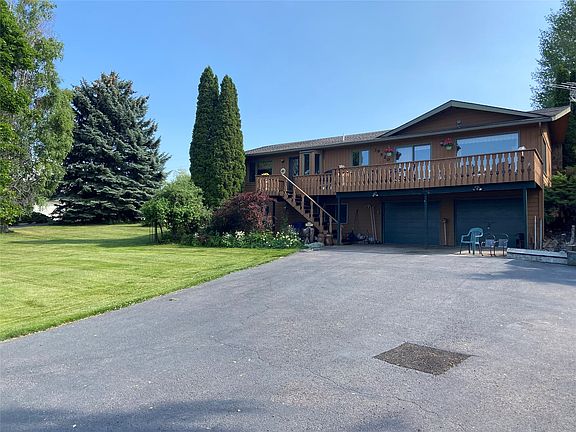 2nd image of 39520 Lakeview Dr