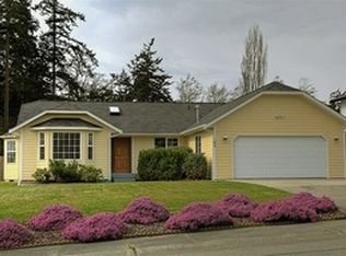 189 SW Tourist St, Oak Harbor, WA 98277