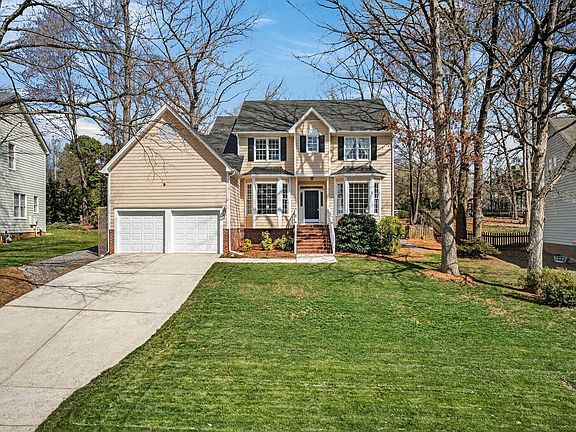 3rd image of 5108 Fairmead Cir