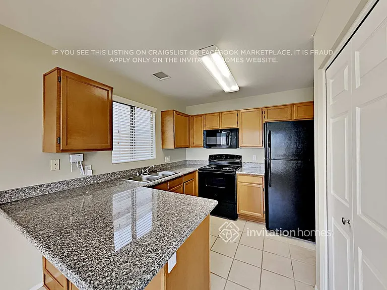 4023 W Whispering Wind Dr — Photo 8