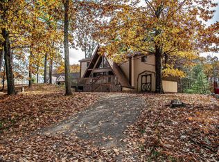 716 Pocono Dr, East Stroudsburg, PA