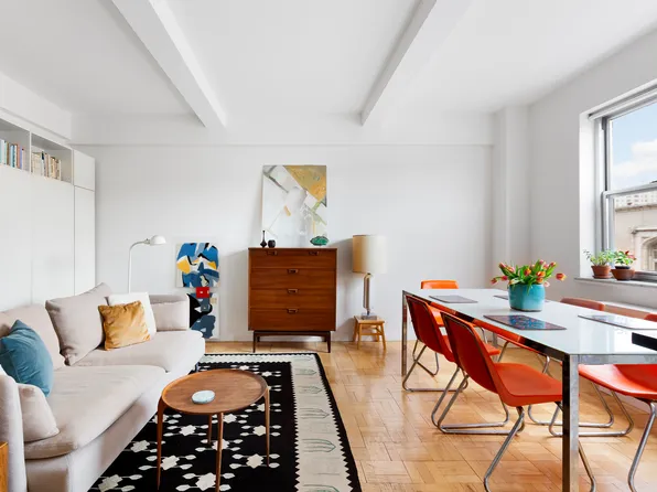 550 Grand Street image 1 of 7