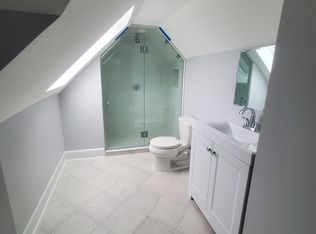 8 Fletcher Ter APT 1, Watertown, MA 02472