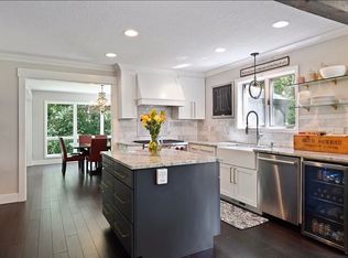 730 Gander Rd, Wayzata, MN 55391