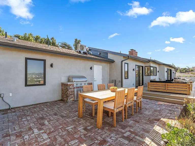 4301 Don Arellanes Dr — Photo 14