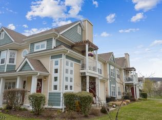244 Old Farm Dr, Great Meadows, NJ 07838