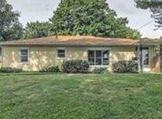 1420 S Lincoln St, Hobart, IN 46342
