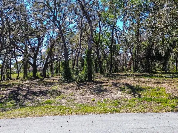 8362 Eric St #40, Spring Hill, FL 34608