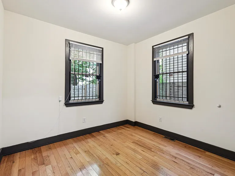 1947 N Gratz St #1 — Photo 9