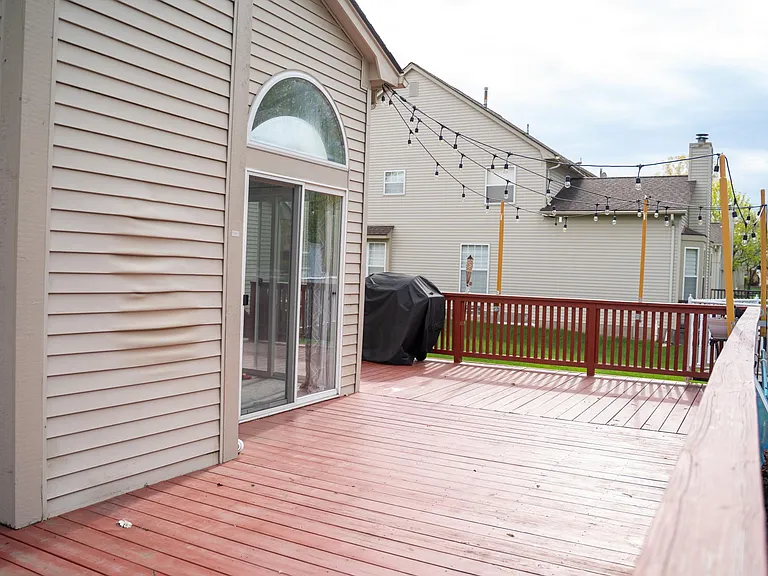 1825 Latimer Dr — Photo 9