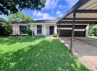 406 Arlington St, Mansfield, TX 76063
