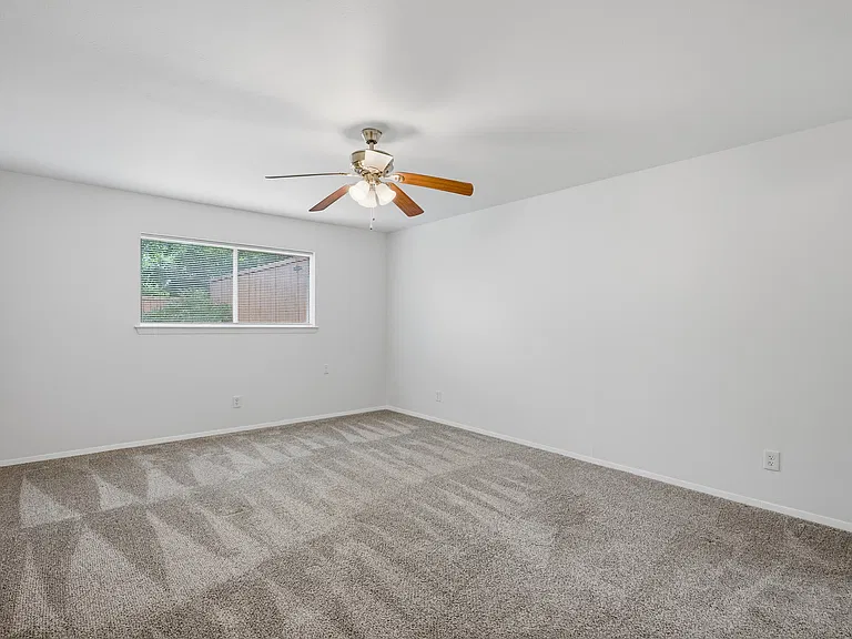 11231 Park Central Pl — Photo 20