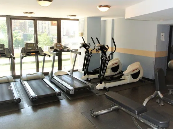 33 W Delaware Pl APT 7J, Chicago, IL 60610