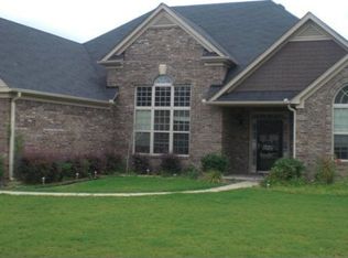 14 Avery Dr, Ft Mitchell, AL 36856