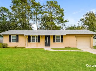 1721 Stacey Ct, Middleburg, FL 32068