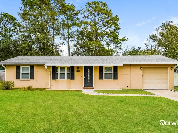 1721 Stacey Ct, Middleburg, FL 32068