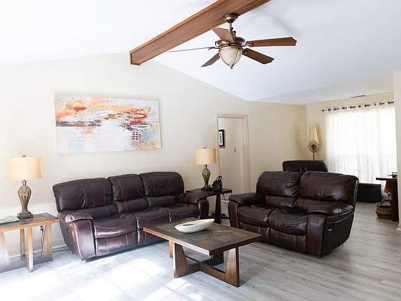 4th image of 82 Schley Ave