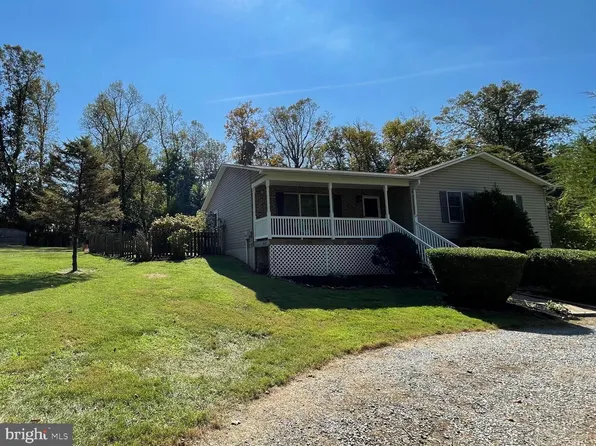 17180 Sumney, Bluemont, WV 20135