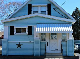 221 16th St, Schenectady, NY 12306