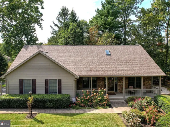 695 Smith Rd, Port Matilda, PA 16870