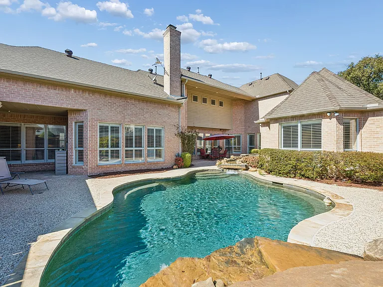5012 Kirkland Ct — Photo 10