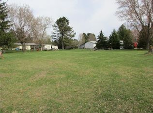 124 Hampton Ave S, Dallas, WI 54733