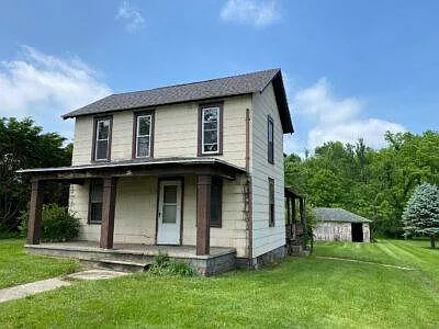 1355 Beeson St NE Photo 1