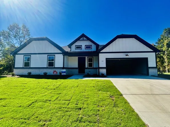 144 Eagles Crest Dr, Commerce, GA 30529