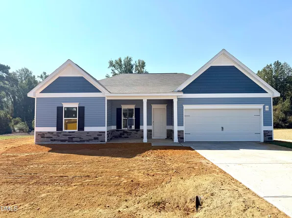 21 Cheshire Farm Dr, Smithfield, NC 27577