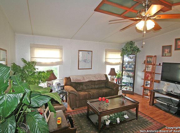 3rd image of 209 S County Road 5604