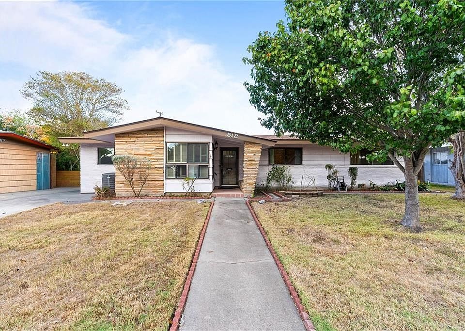 1st image of 518 Dolphin Pl