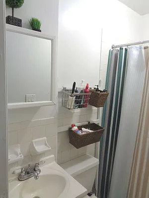 Rented by Metropolitan Equities | media 5