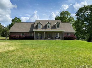 32 N Speed Ln, Poplarville, MS 39470
