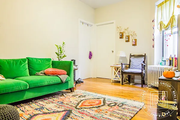 Rented by Nolita Group | media 14