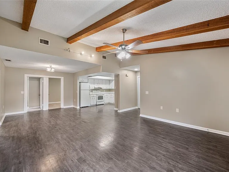 5513 Karan Ct — Photo 6