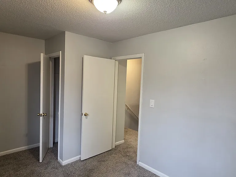 1923 Vantage Point Pl #A — Photo 17