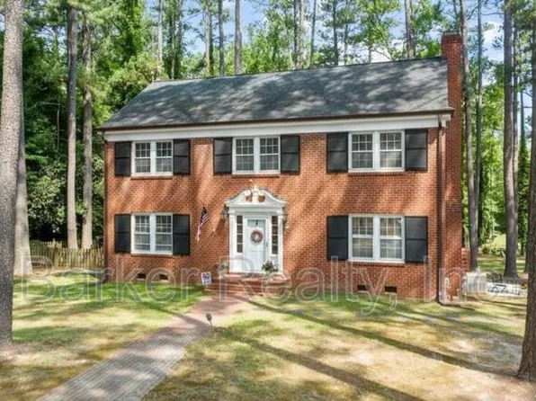 636 Palmer Dr, Sanford, NC 27330