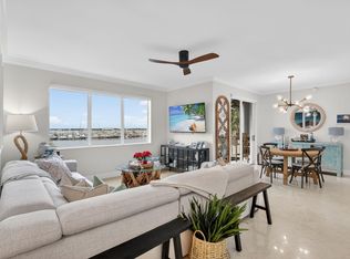 675 NW Flagler Ave APT 202, Stuart, FL 34994