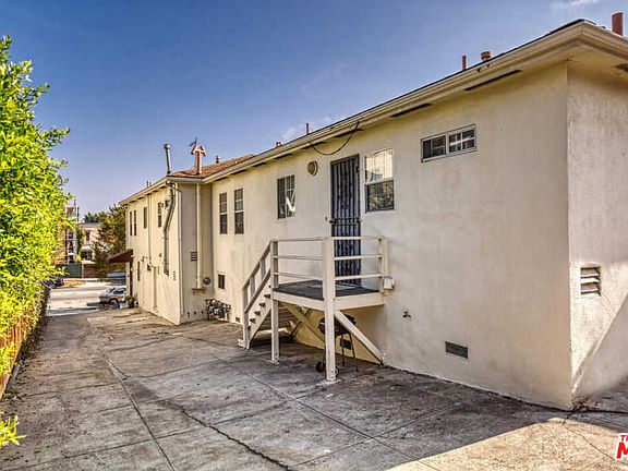 5th image of 1861 S Redondo Blvd